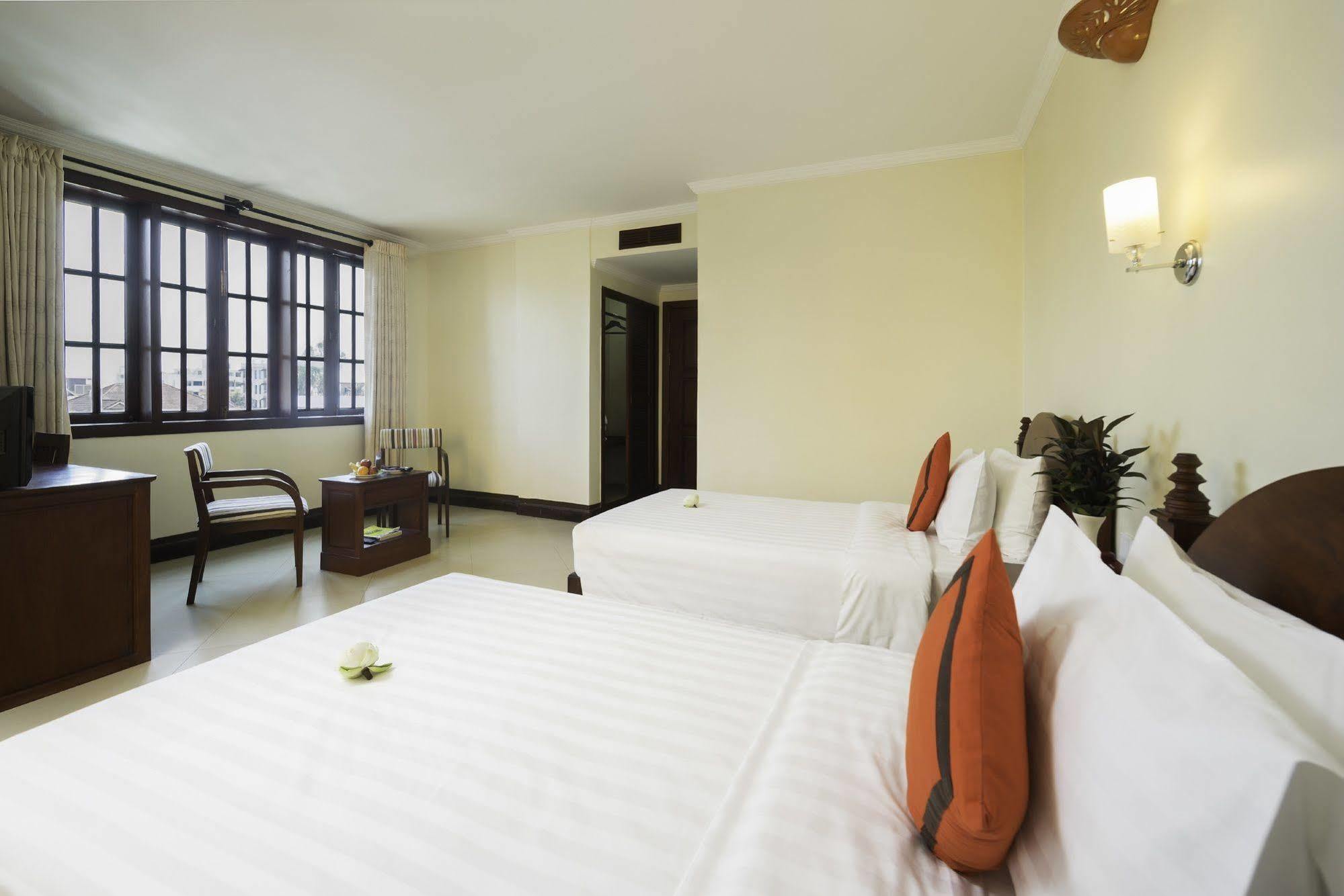 Sovan Mealea Hotel Siem Reap Exterior photo