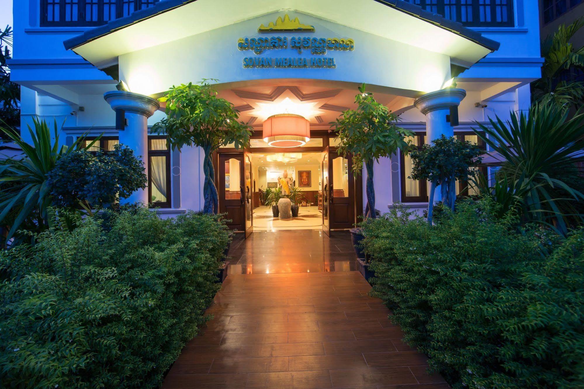 Sovan Mealea Hotel Siem Reap Exterior photo