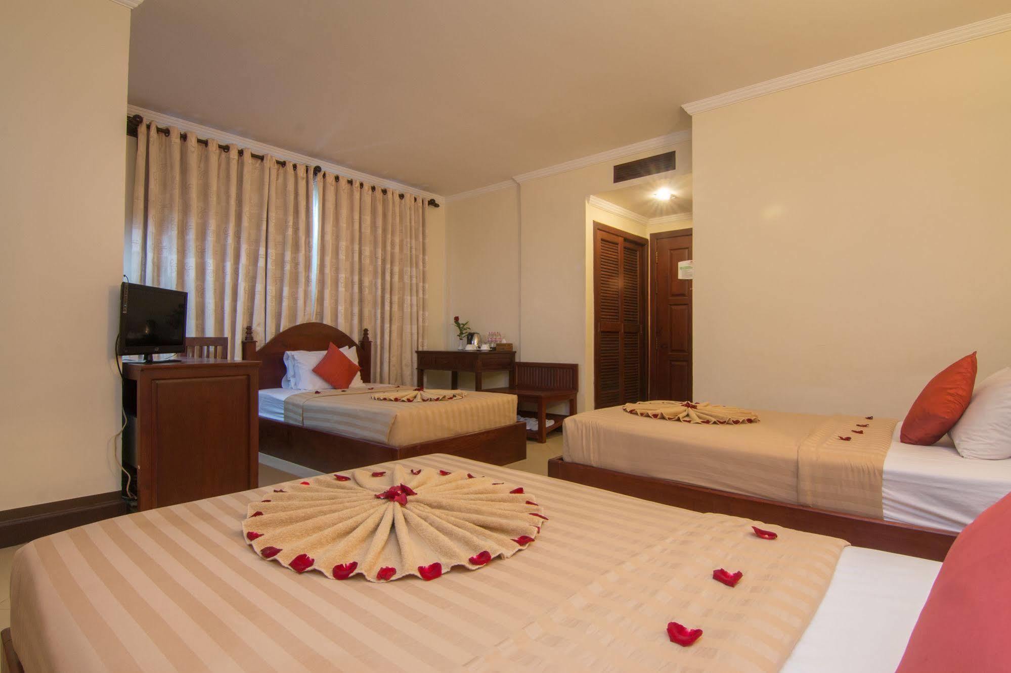Sovan Mealea Hotel Siem Reap Exterior photo